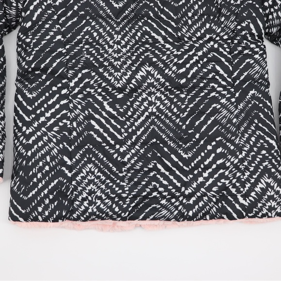 The North Face Youth 18 XL Girls Reversible Mossbud Jacket - Picture 8 of 13